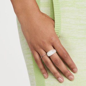 NEW REVOLVE SHASHI On The Rocks Ring 6 CLEAR
